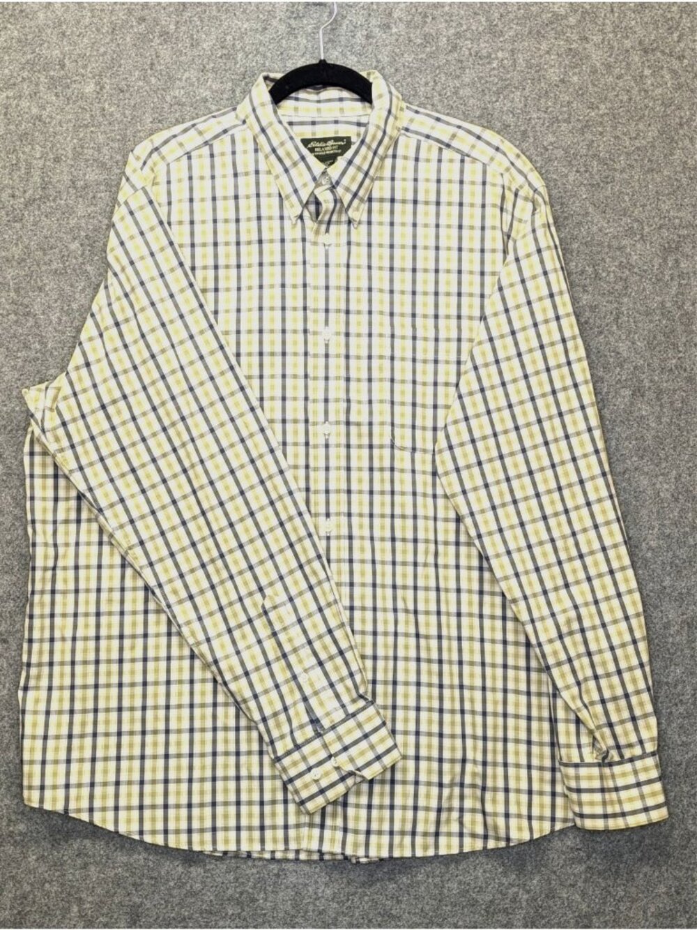 Eddie Bauer Men’s XL Plaid Long Sleeve Wrinkle Free Dress Shirt Button Down